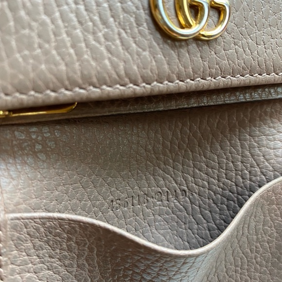 Gucci Key Holder - Picture 7 of 16